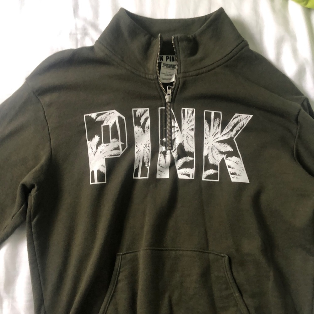 PINK Quarterzip